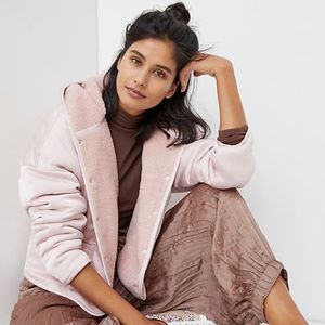 Anthropologie Leona Reversible Sherpa Jacket Champagne Sz Small
